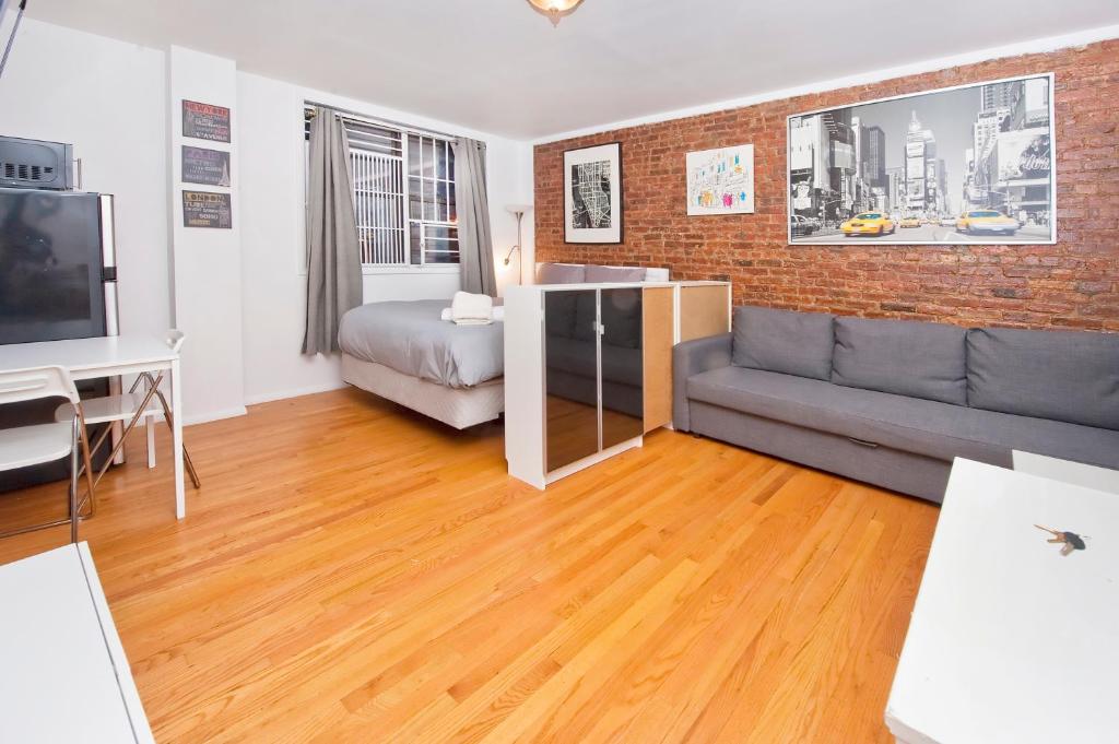 Апартаменты (Апартаменты-студио), Upper East Suites