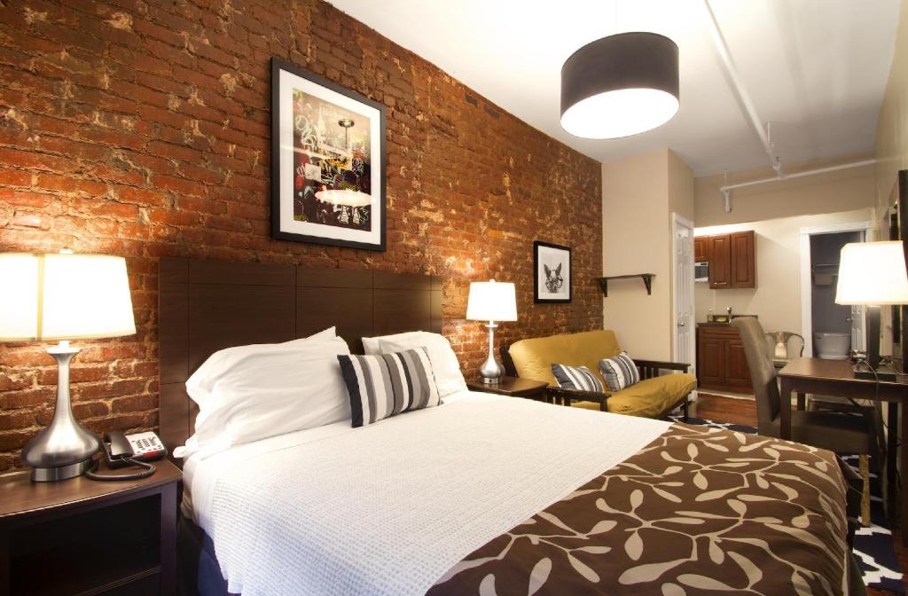Hotel 309 image