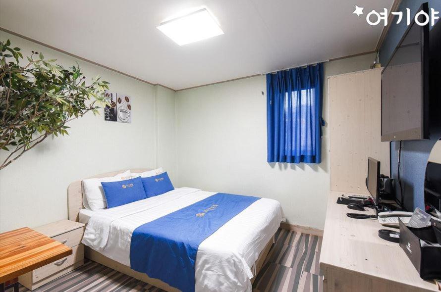 Двухместный (Двухместный номер с 1 кроватью), Peanut Hotel