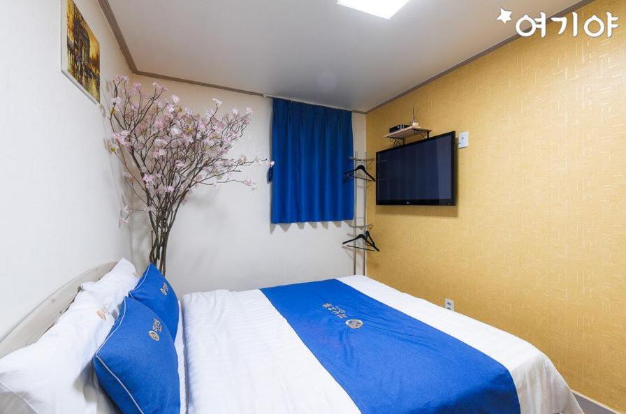 Двухместный (Двухместный номер с 1 кроватью), Peanut Hotel