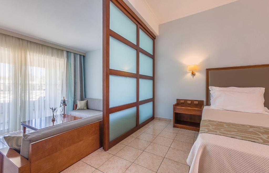 Сьюит (Семейный люкс), Kipriotis Maris Suites
