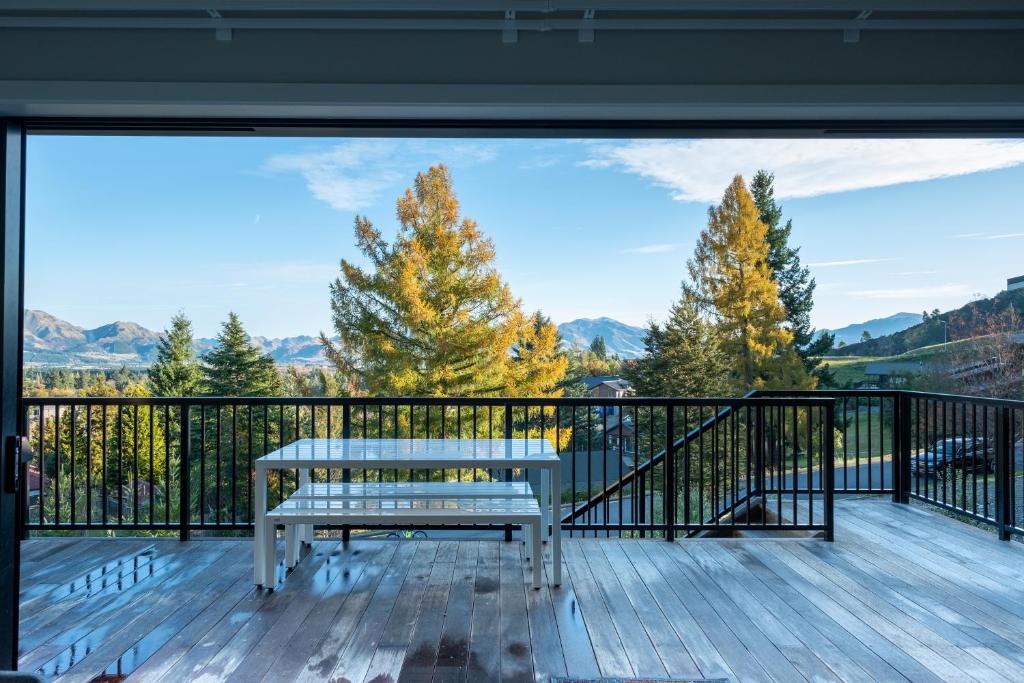Jacks Lodge - Hanmer Springs Townhouse photo 2