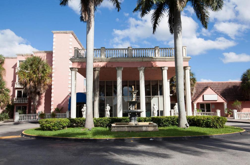 Miami Gardens Inn & Suites image