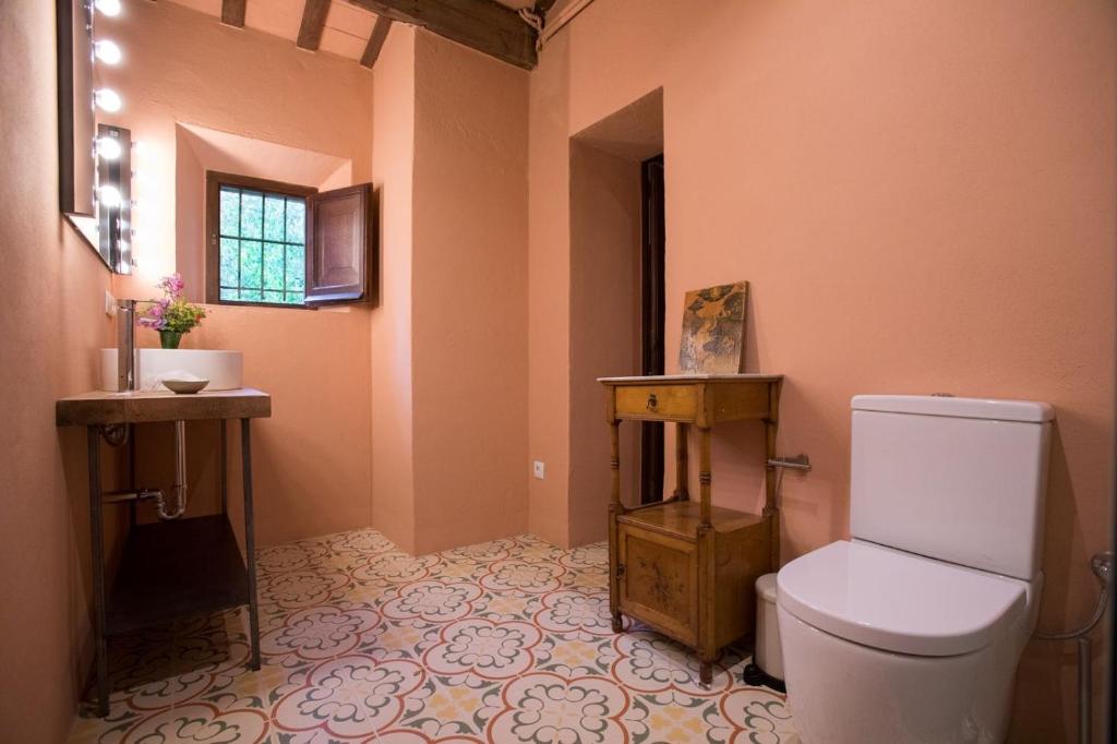 Alquiler de casa rural completa: Masía del siglo XV en la Costa Brava photo 1