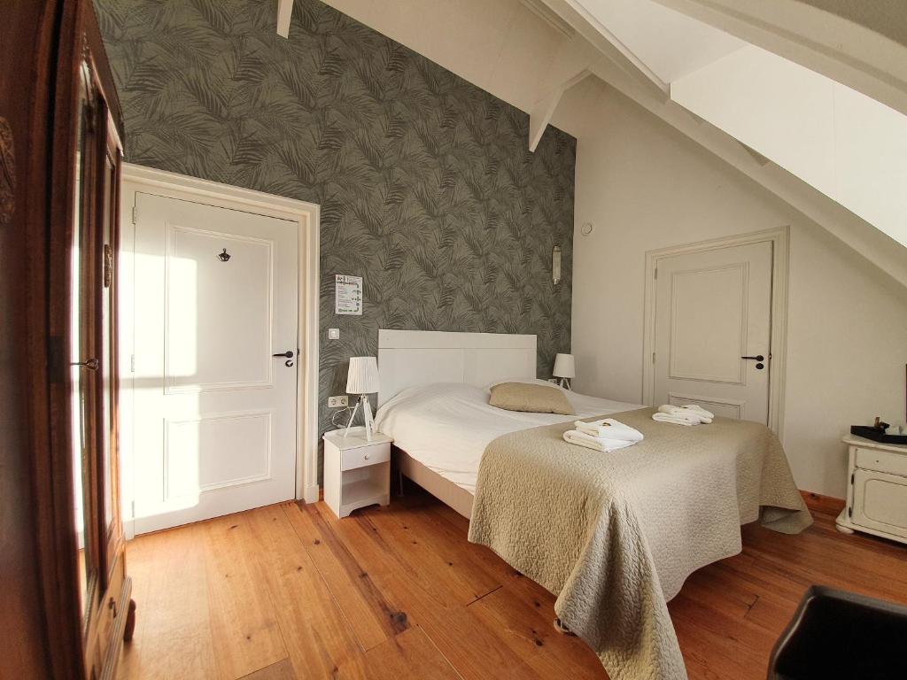 Двухместный (Двухместный номер «Комфорт» с 1 кроватью или 2 отдельными кроватями без мини-кухни), Hotel Stadsherberg Sneek