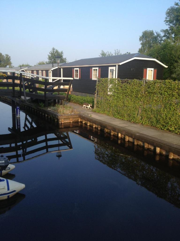 Chalet park Kroondomein Giethoorn photo 2
