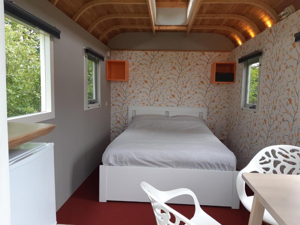 B&B Pipowagen "het Wellnestt" op Wellness Camping en B&B Stoltenborg photo 1