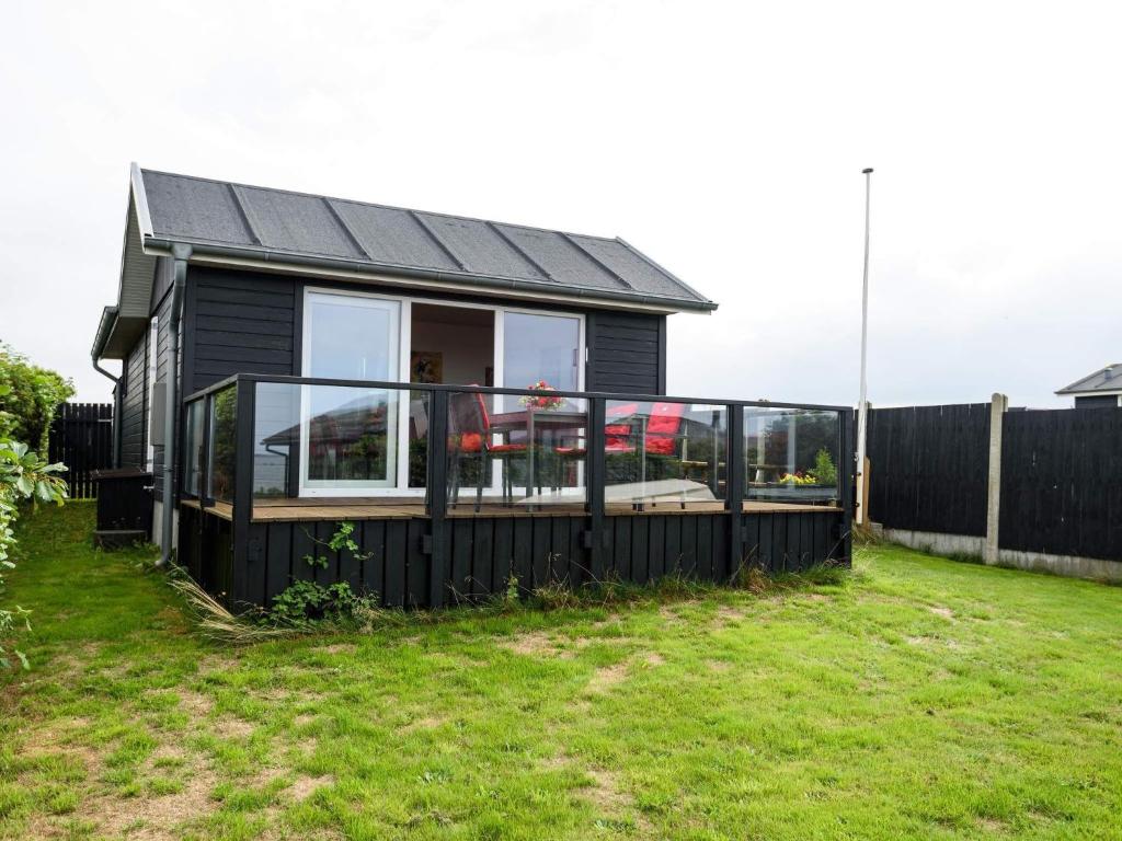 2 person holiday home on a holiday park in Esbjerg V photo 1