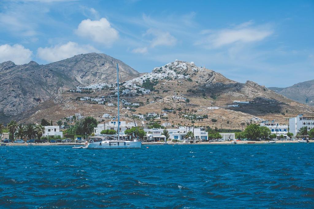 Chill & Co. Serifos photo 3