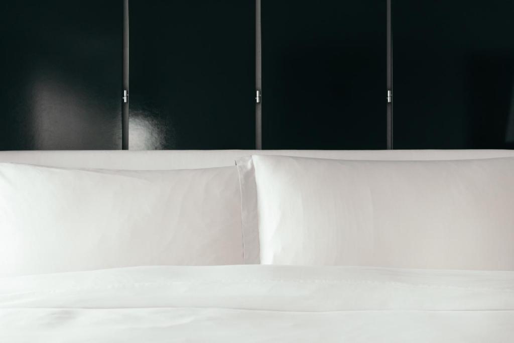 101 Hotel, a Member of Design Hotels photo 4