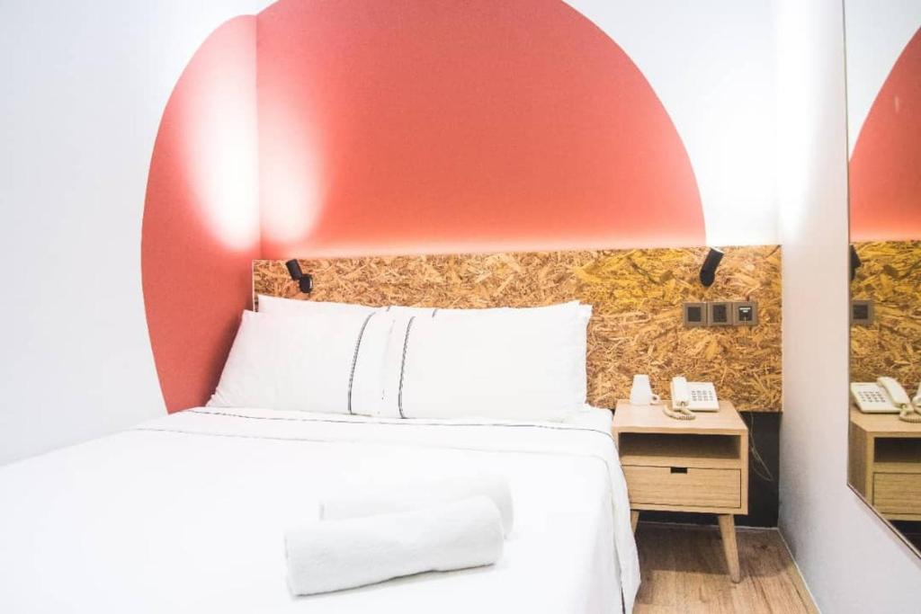 Двухместный (Улучшенный двухместный номер с 1 кроватью), OYO 148 I Hotel