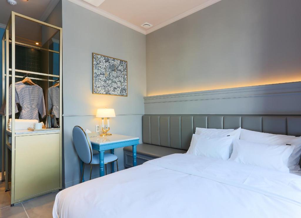 Двухместный (Staycation Offer - Luxury Date Package - Premium Room), H Avenue Hotel Kondae Seongsu