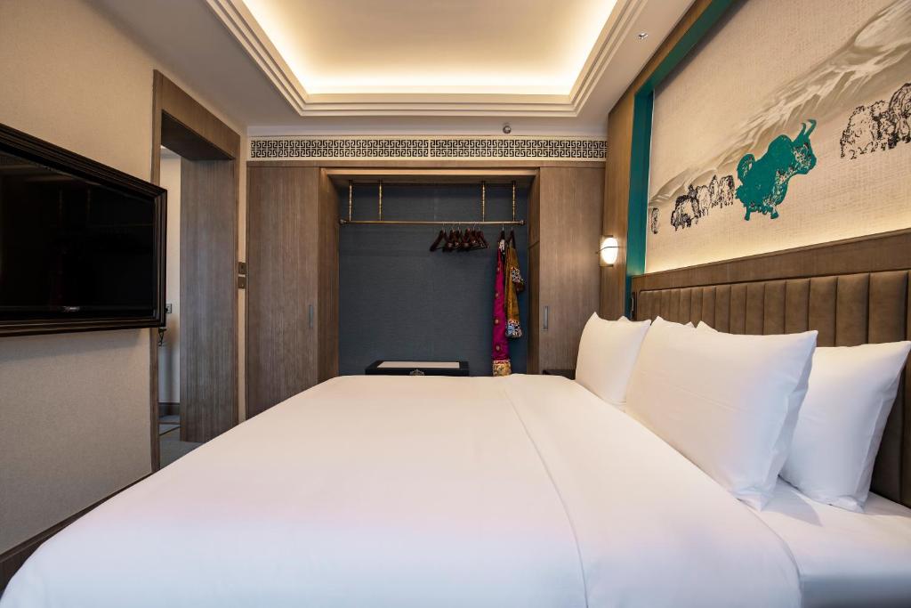 Сьюит (Суперлюкс для граждан материкового Китая), Chengdu Tibet Hotel