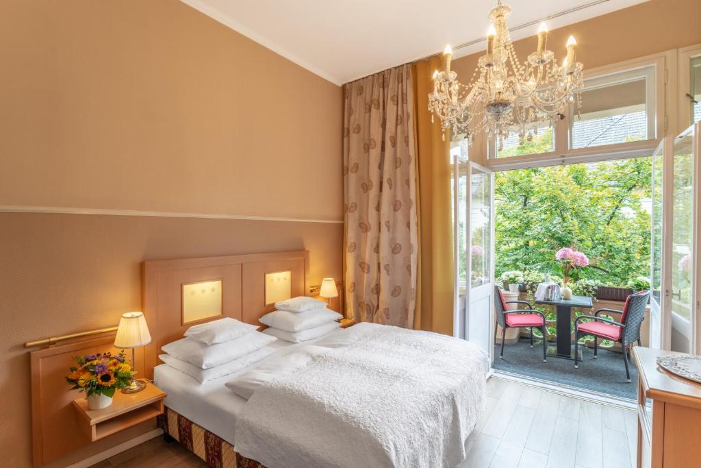 Двухместный (Двухместный номер с 1 кроватью и балконом), Hotel Augusta Am Kurfürstendamm