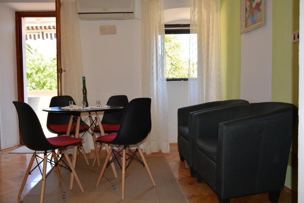 Apartment Bakarić photo 4