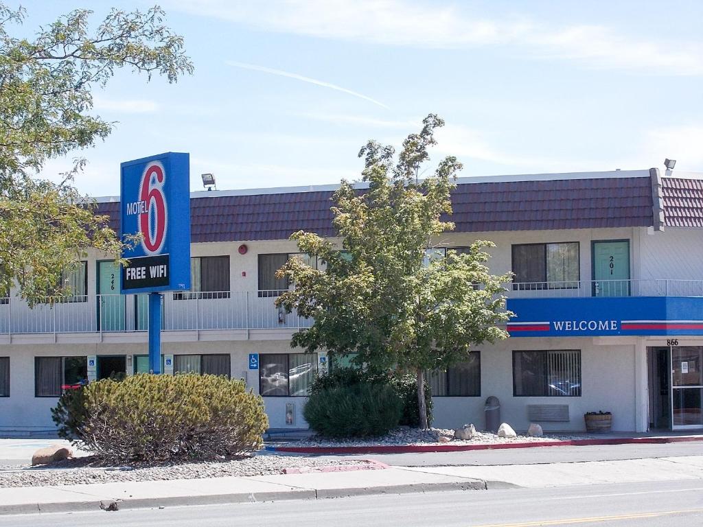 Motel 6 Reno, NV - Livestock Events Center image