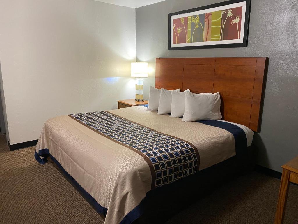 USA Inn image