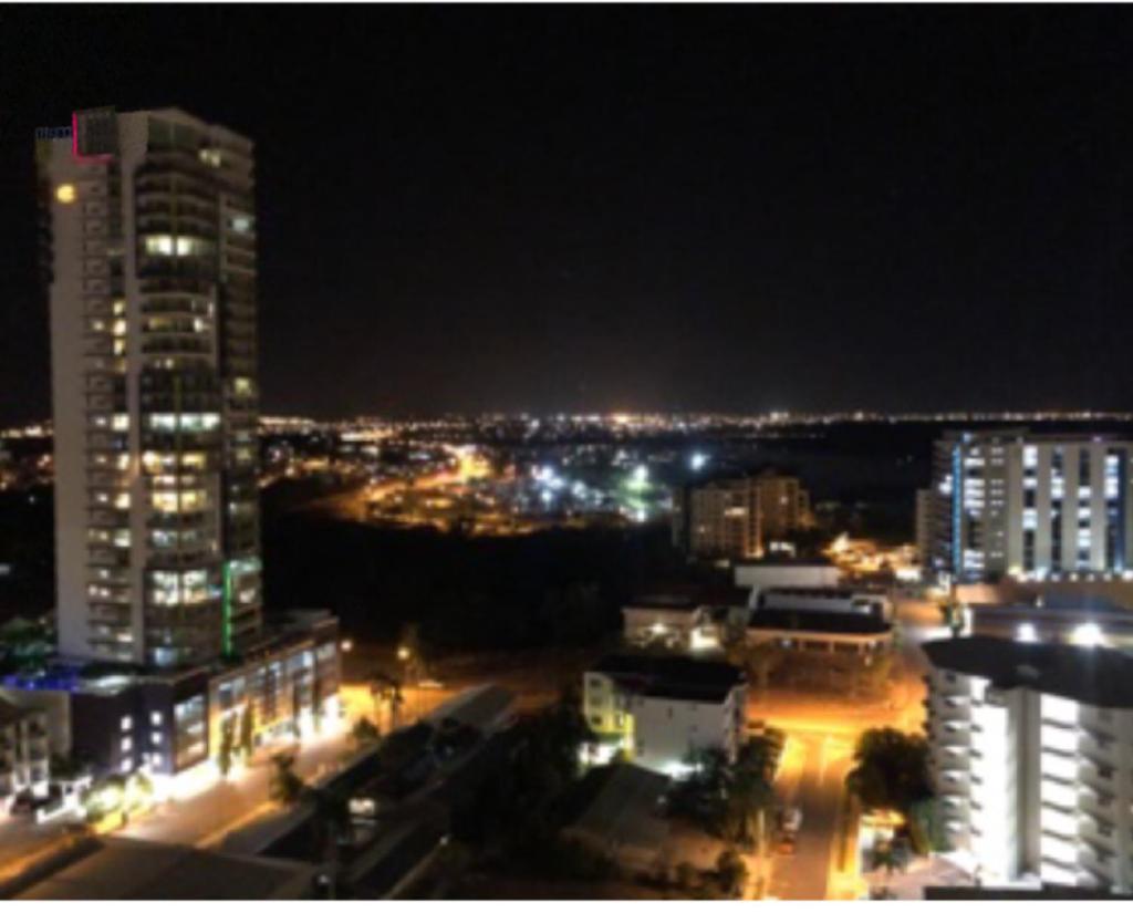 Darwin City - The Oaks with Harbour Views photo 3