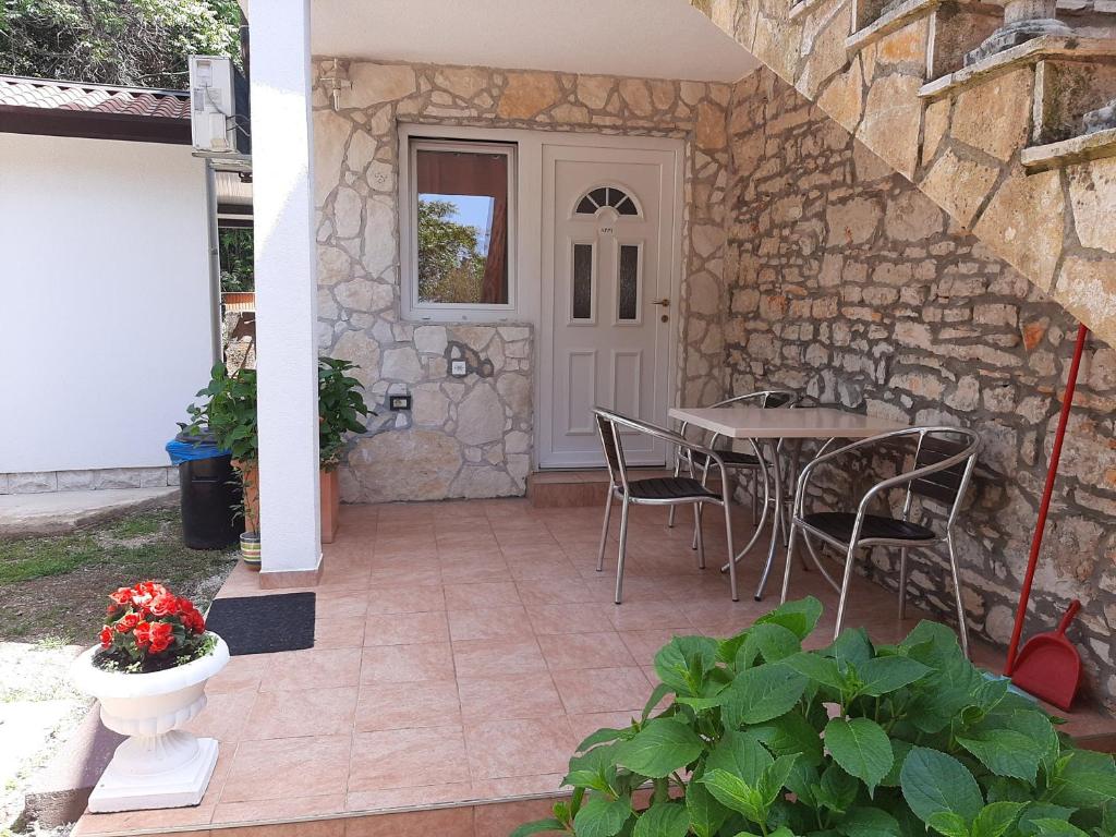 Apartments Rale photo 4