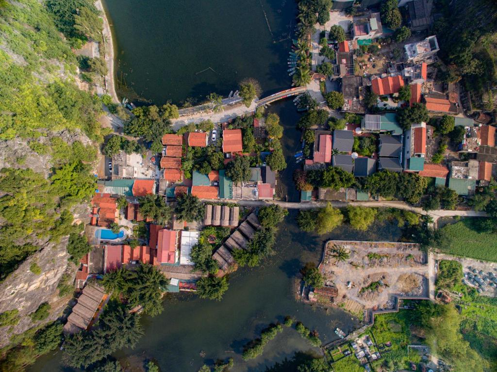 Tam Coc Serene Bungalow