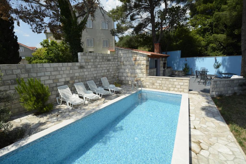Villa Avantgarde photo 2