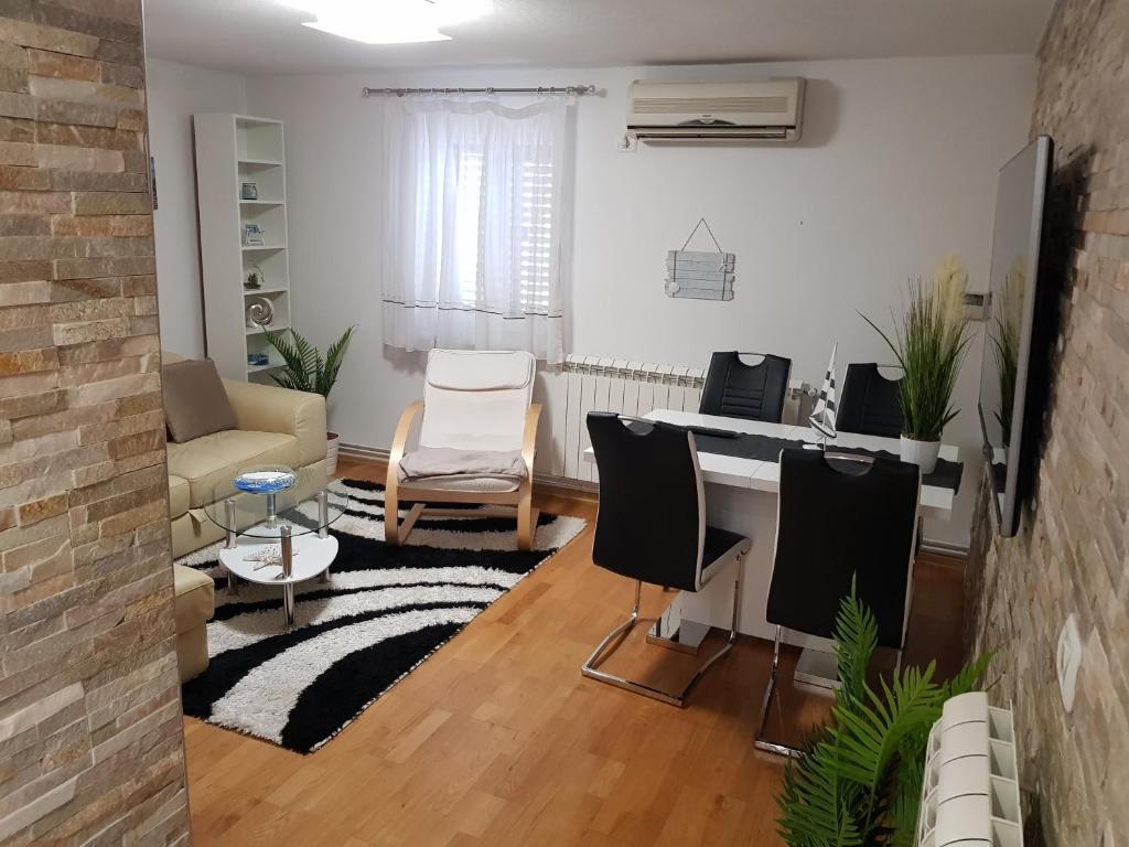 Apartment Prima photo 3