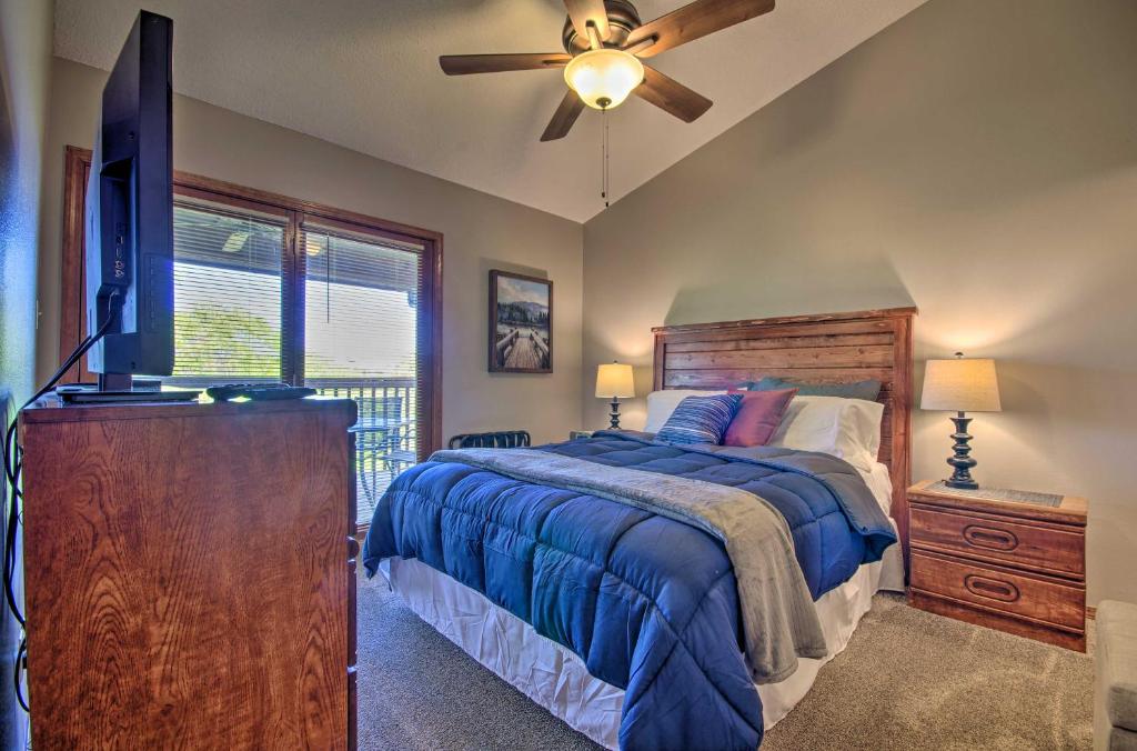Cozy Branson Getaway, 5 Min from SDC and the Lake! photo 1