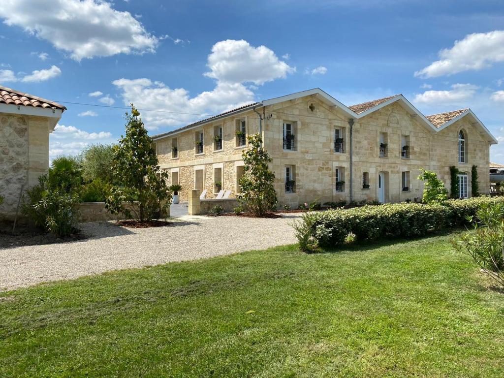 DOMAINE DE GUILLEMIN photo 4