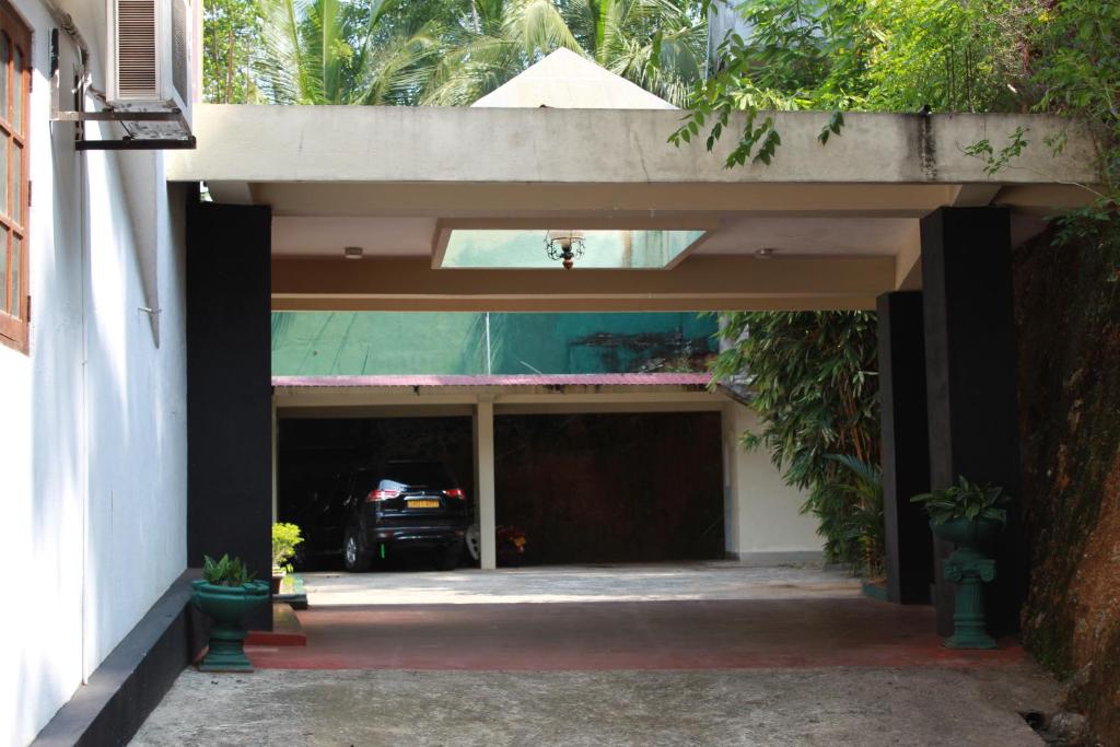 Wijaya Tourist INN photo 2