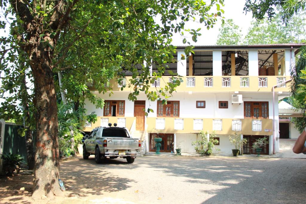 Wijaya Tourist INN photo 3