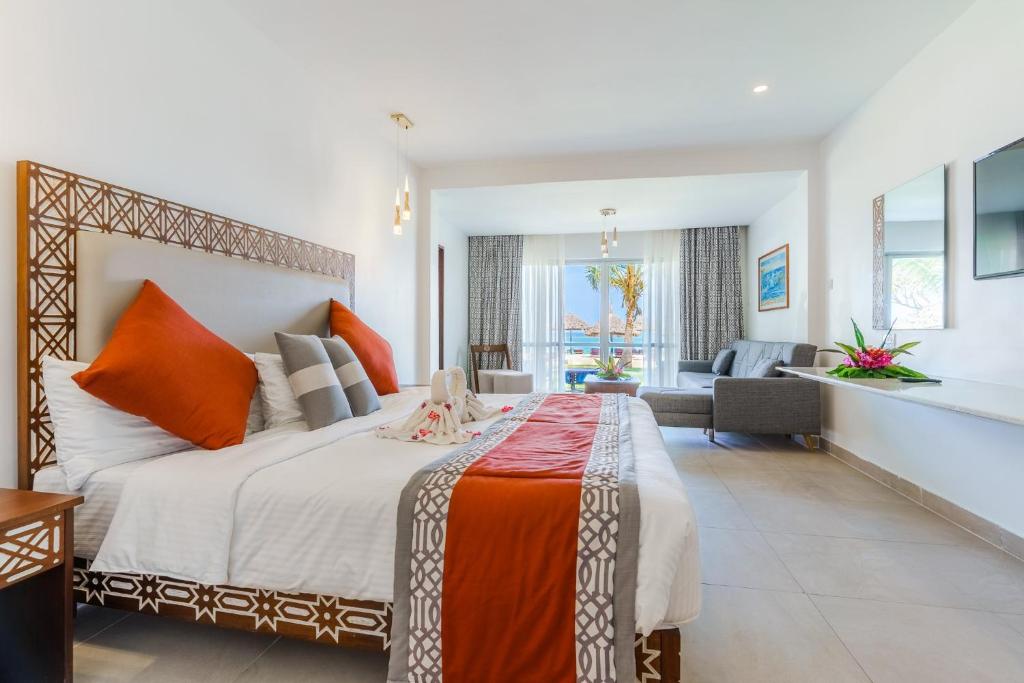 Southern Palms Beach Resort photo 3