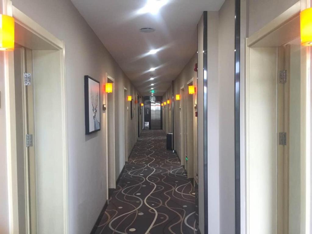 7Days Premium Chengde Fengning Xinfeng Road Branch photo 3