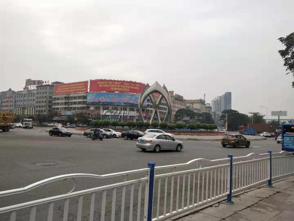 7Days Premium Dongguan Houjie Exhibition Center Shatian Branch photo 4