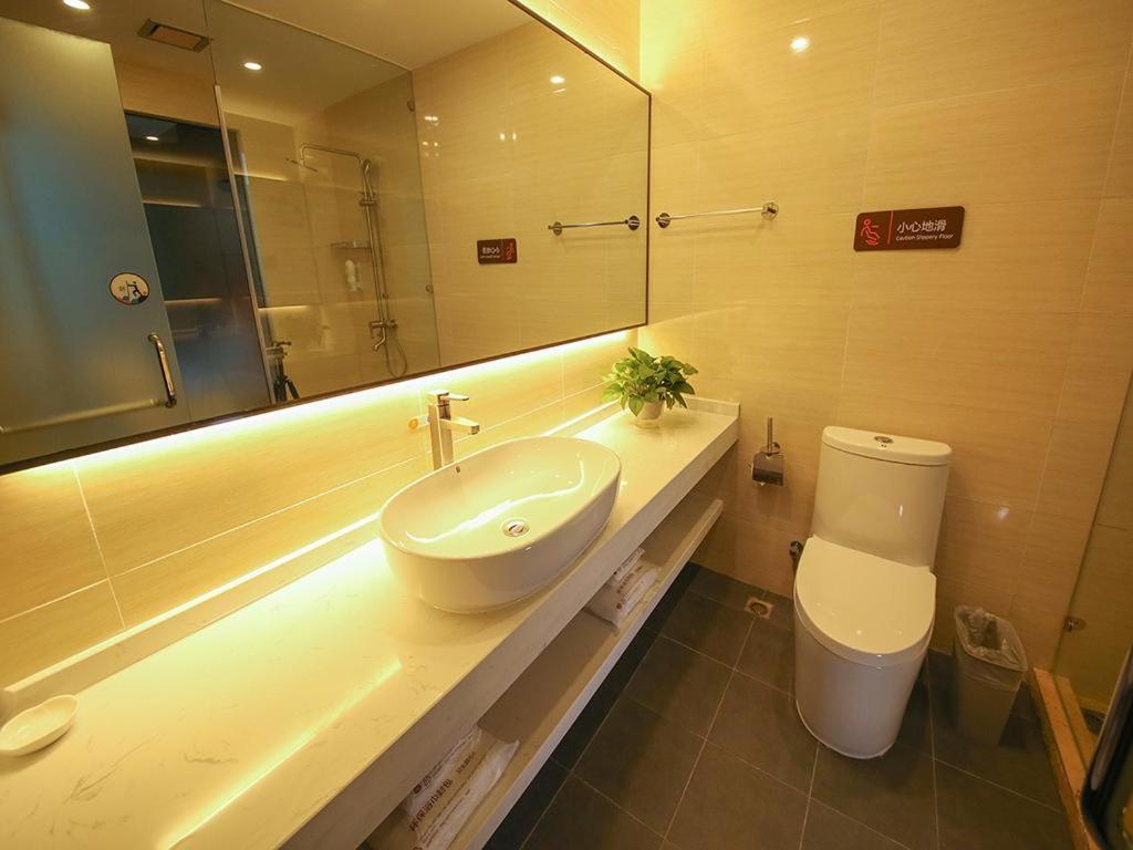 7Days Premium Deyang Zhongjiang Chengbei Passenger Station Branch photo 1