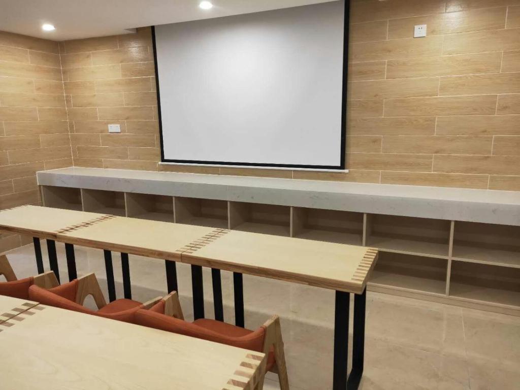 7Days Premium Guangzhou Chenjiaci Dukang Avenue photo 2