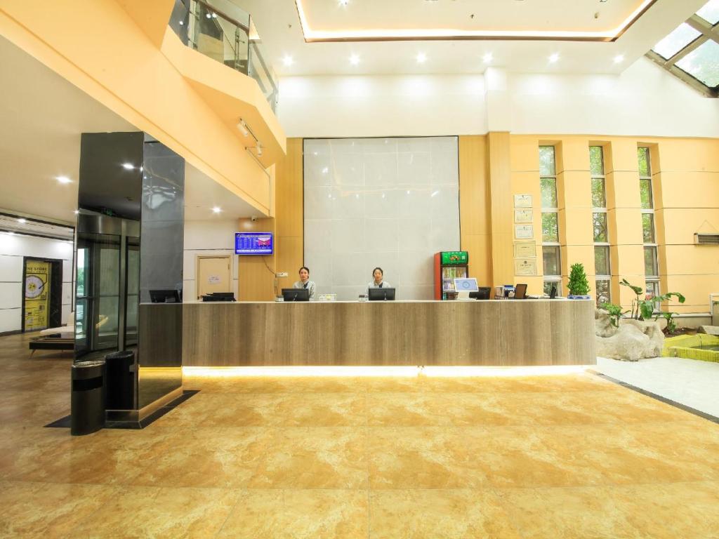 7Days Premium Jinan Beiyuan Street Red Star Macalline Branch photo 4