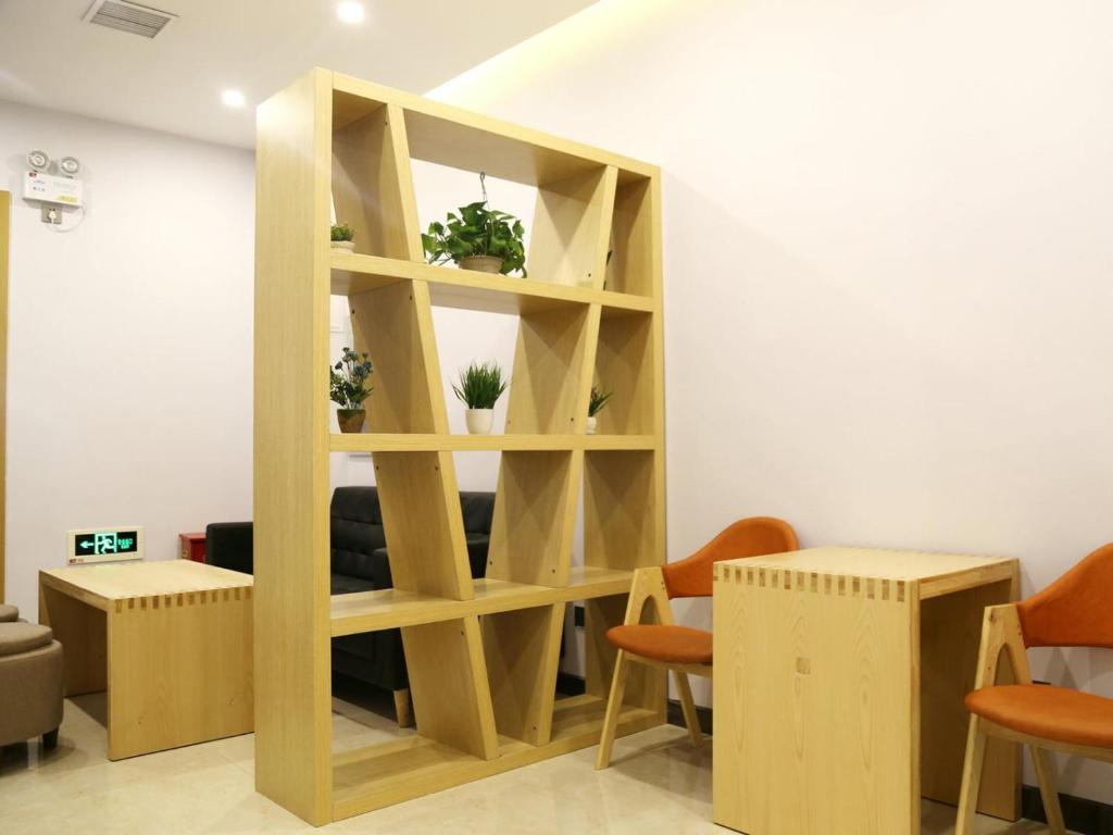 7Days Premium Chengde Luanping Huaxing Road Branch photo 4