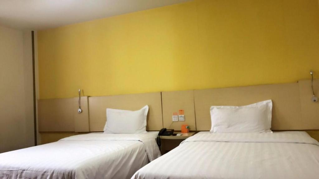 7Days Inn Zhangjiajie Huilong Road Pedestrian Street 2nd Branch photo 1