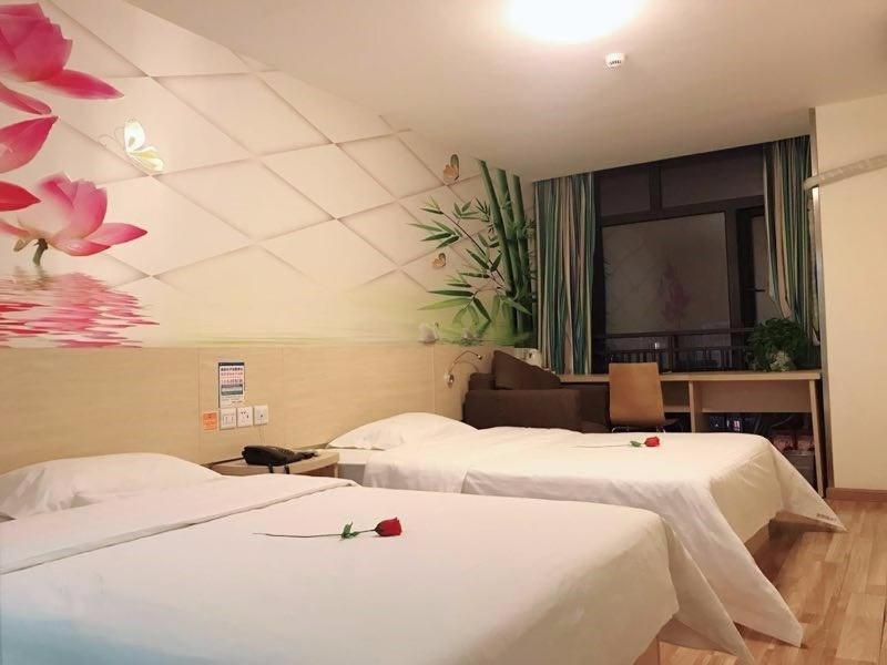 Двухместный (Двухместный номер с 2 отдельными кроватями), 7Days Inn Chengdu Shuangliu Airport