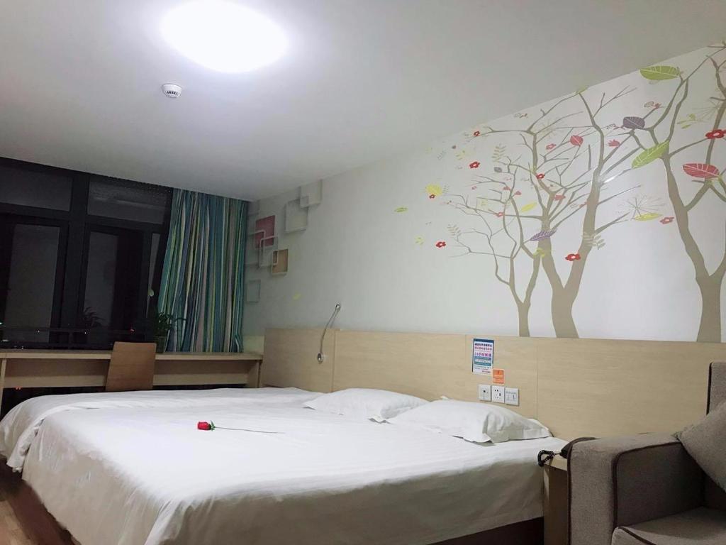 Двухместный (Двухместный номер с 2 отдельными кроватями), 7Days Inn Chengdu Shuangliu Airport
