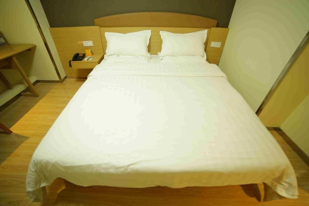 Двухместный (Двухместный номер с 1 кроватью), 7Days Inn Guangzhou Xinshi