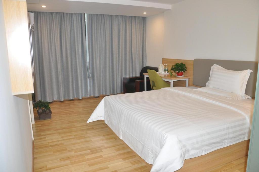 7Days Inn Anqing Train Station Branch photo 2