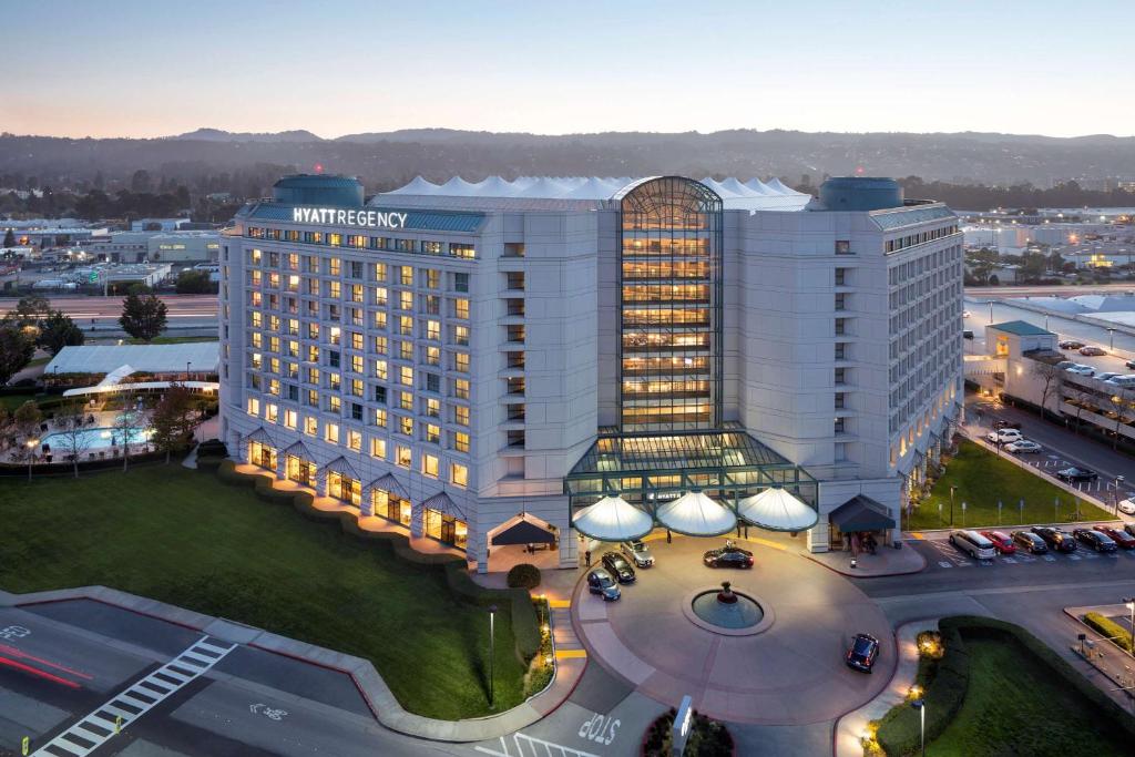 Hyatt Regency San Francisco Airport image