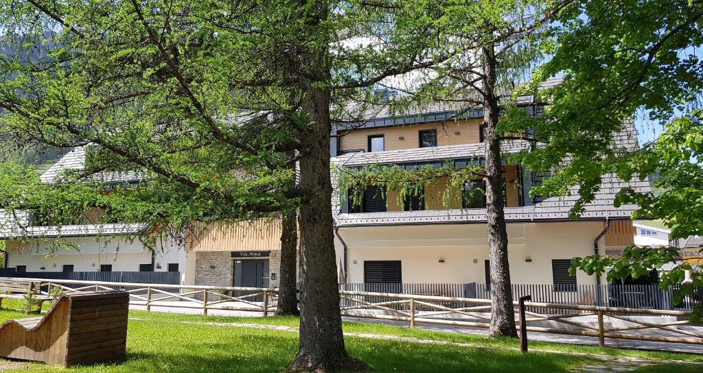 Vila Mojca - Apartmaji Lena photo 2