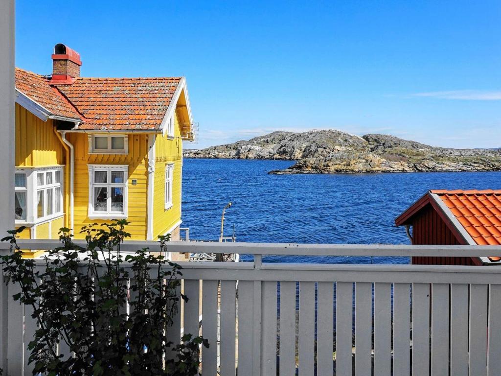 Holiday home Gullholmen III photo 2