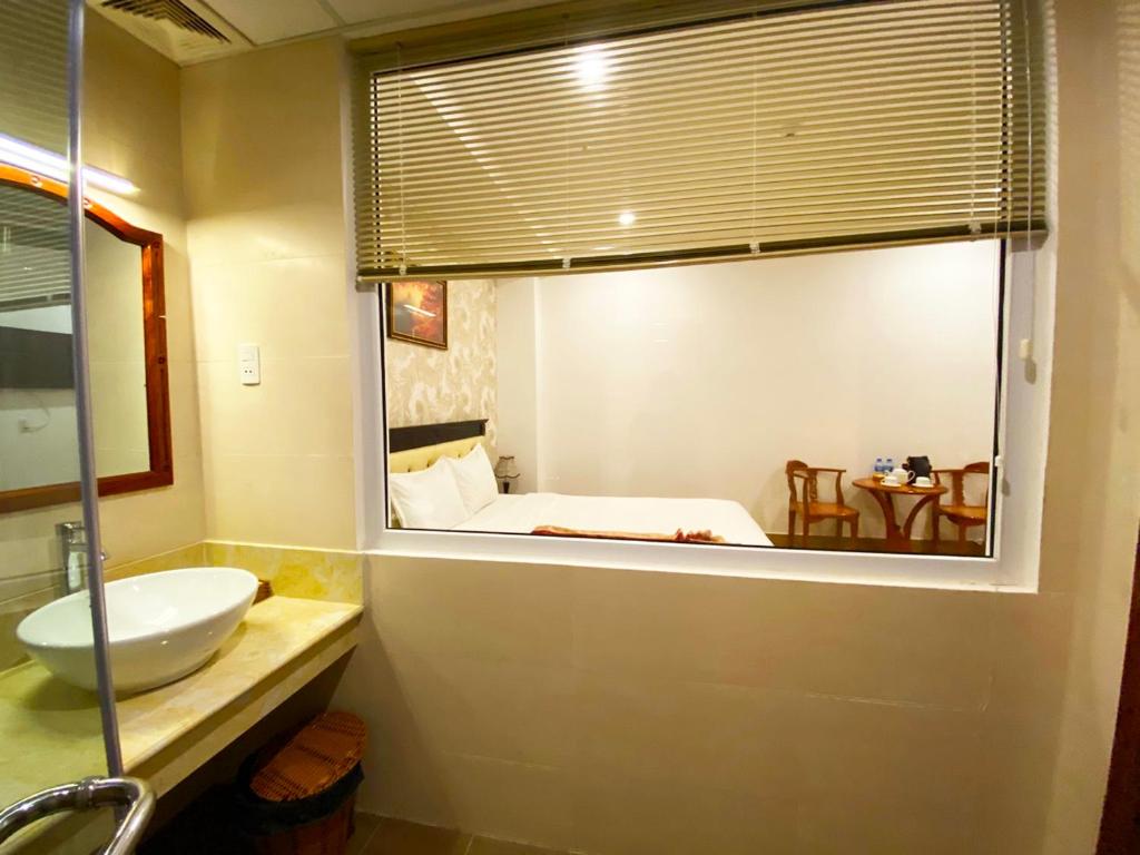 Khách Sạn Hoàng Sơn