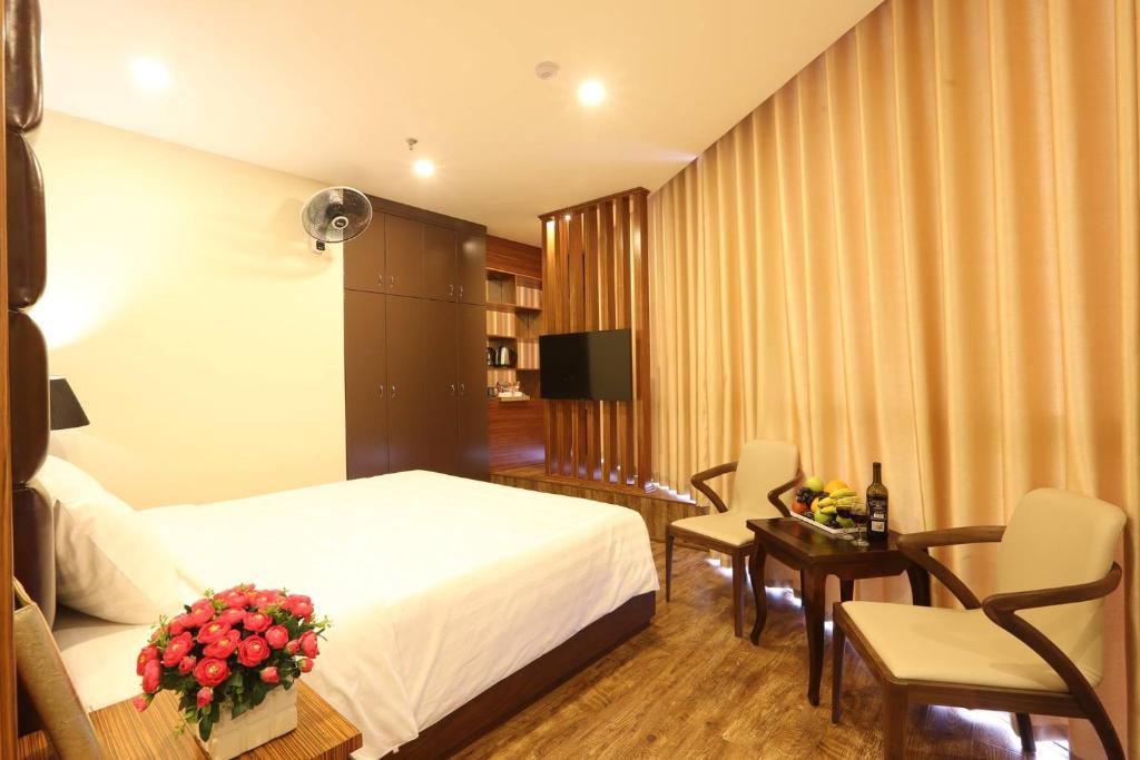 Двухместный (Двухместный номер Делюкс с 1 кроватью), Au Viet Hotel