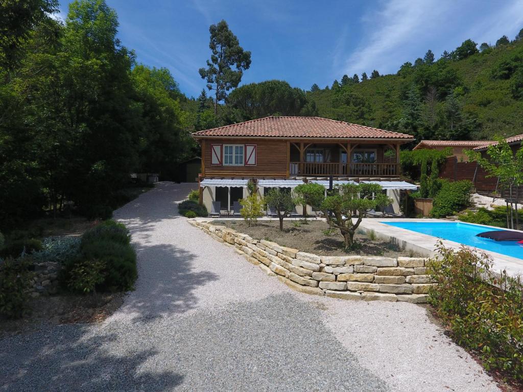 Le Chalet des Trois Quilles photo 2