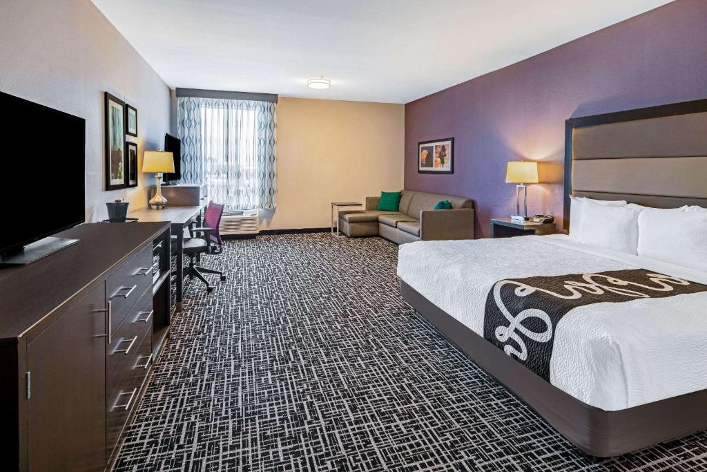 La Quinta by Wyndham McAllen La Plaza Mall photo 3