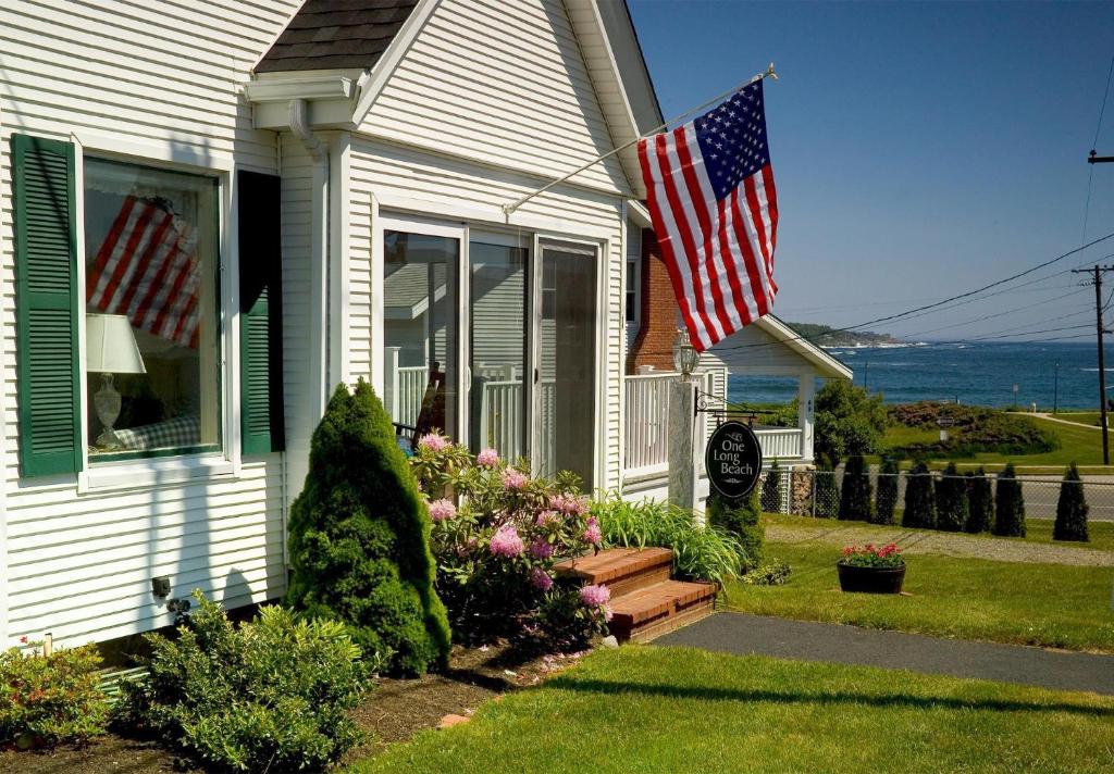 Main House at One Long Beach image